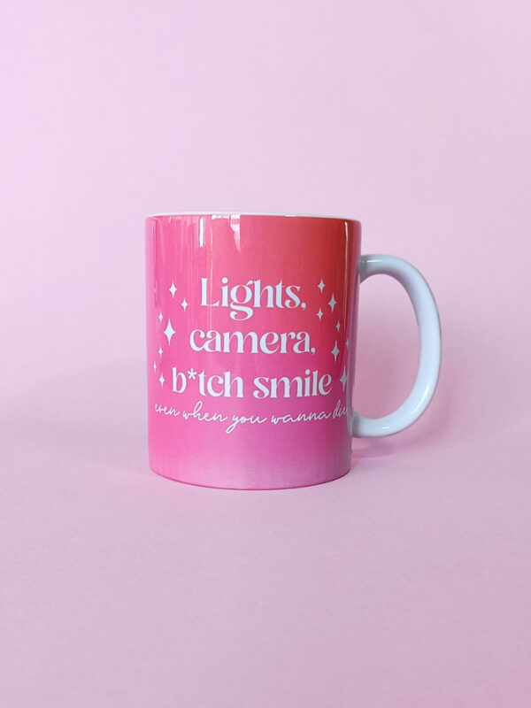 Taza Lights, Camera and Smile ICDIWABH
